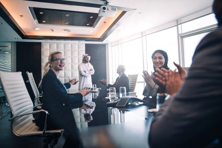 société freezone UAE, société mainland, LLC Dubaï