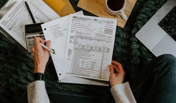 Impuesto de Sociedades, IVA e Impuestos Especiales en Dubái