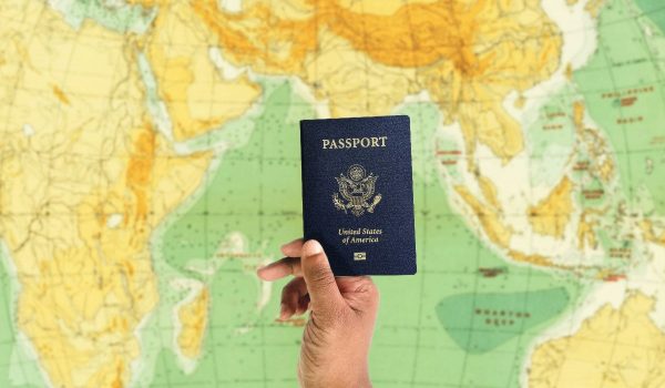 الفيزا-الذهبية-في-الإمارات-–-دليل-شامل-لكل-ما-تحتاج-معرفته-إكزيليوم