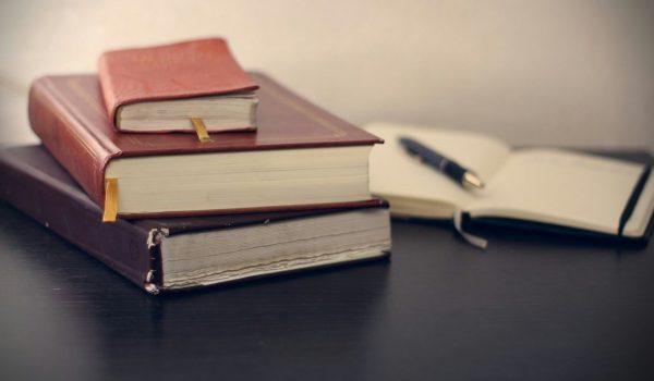 دليل فهم قانون العمل الإماراتي لأصحاب الأعمال في دبي | إكزيليوم